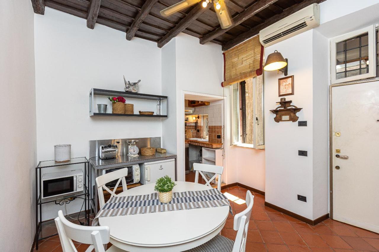Lungaretta By Rental In Rome Buitenkant foto
